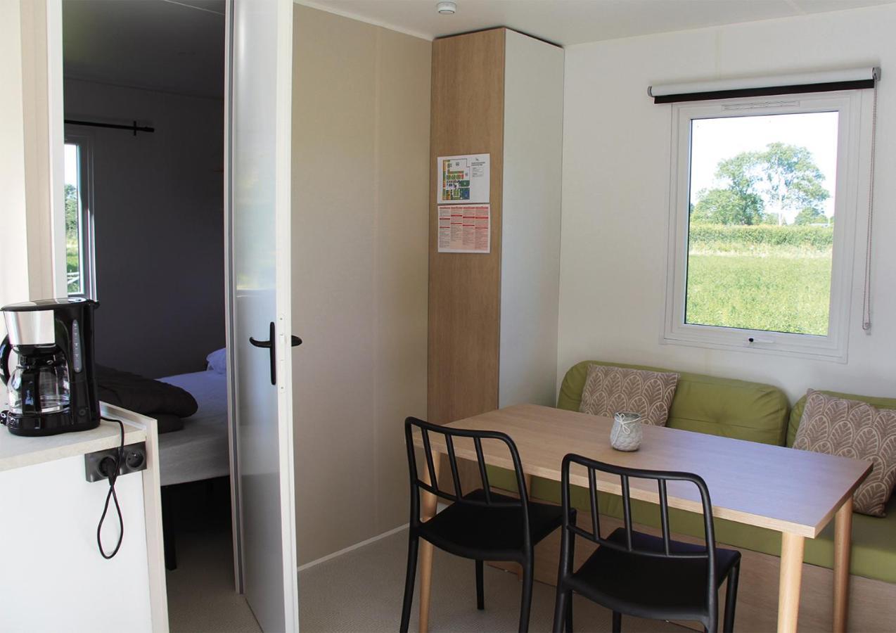 Camping Le Picard Tournieres Exterior foto