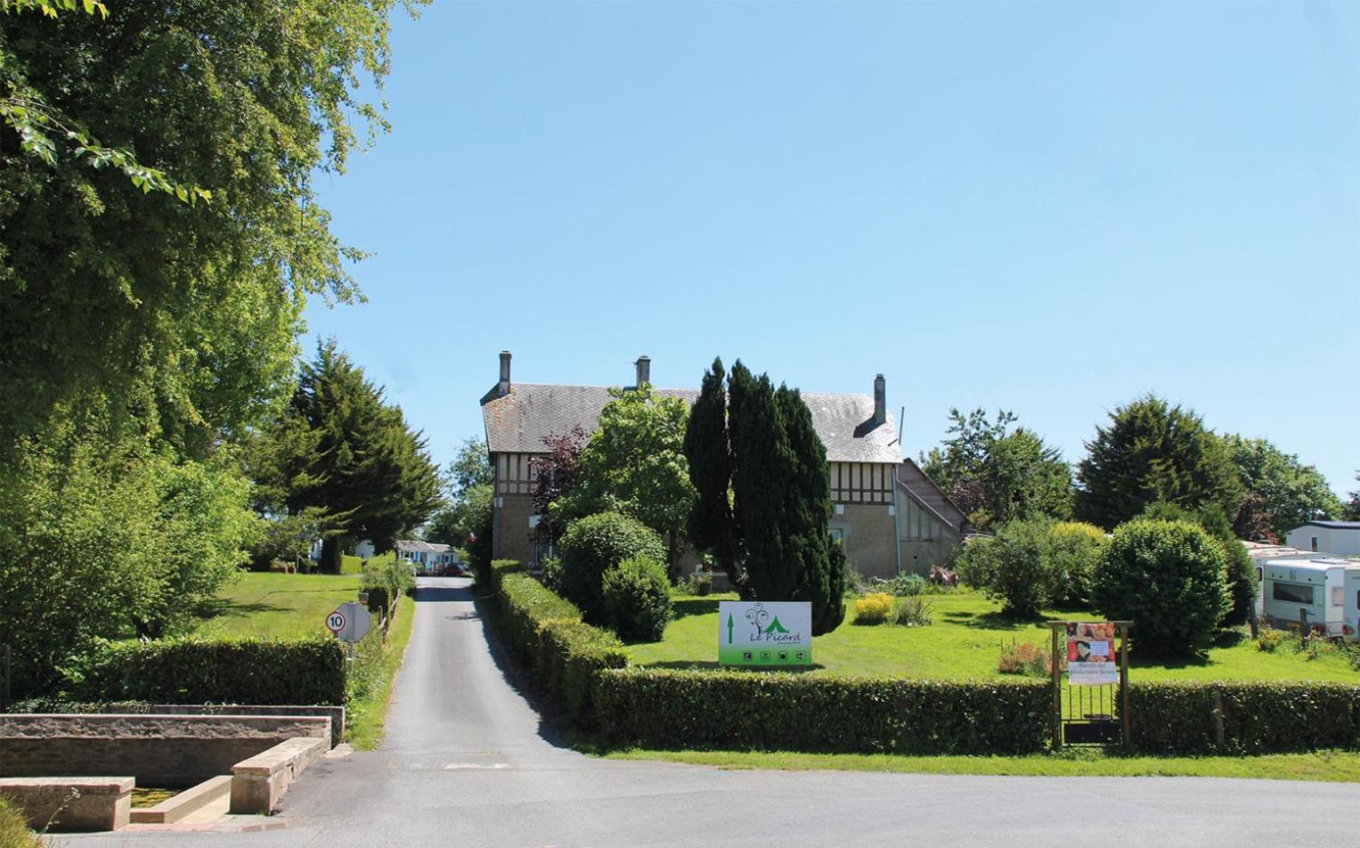 Camping Le Picard Tournieres Exterior foto