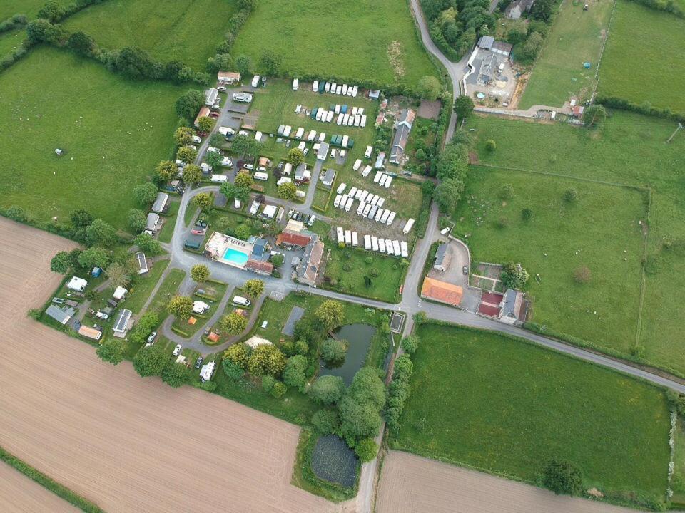 Camping Le Picard Tournieres Exterior foto
